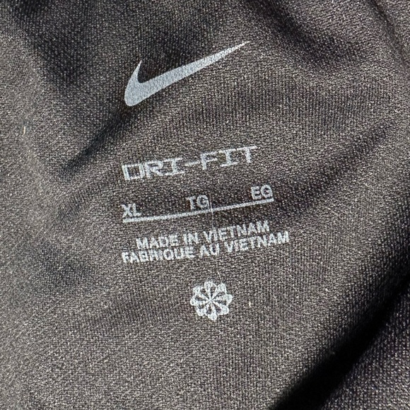Nike Shorts (discontinued) (Black) - Picture 2 of 6